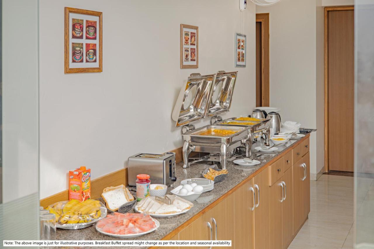 Treebo Premium Blue Mountain Country Club And Resort Siliguri Dış mekan fotoğraf