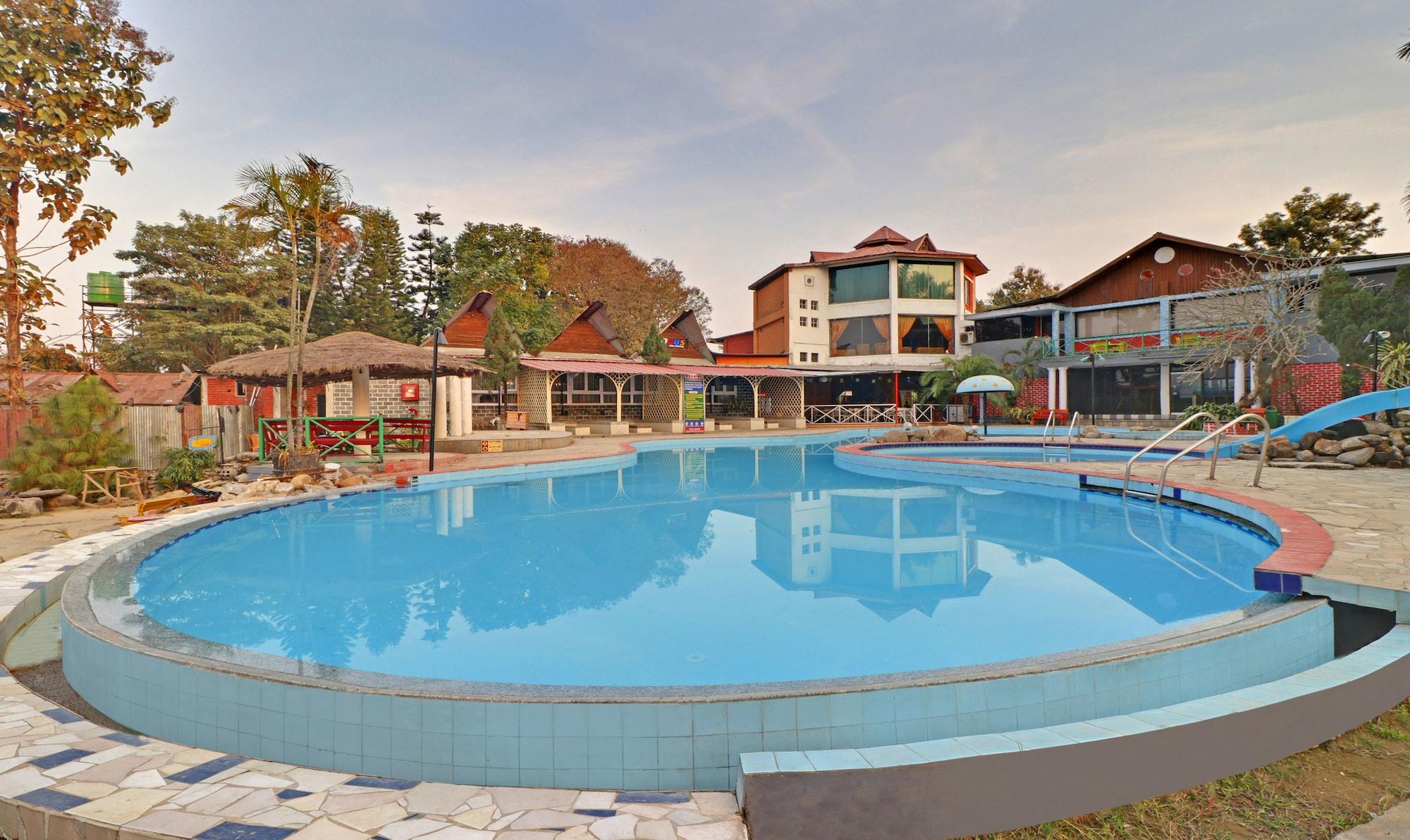 Treebo Premium Blue Mountain Country Club And Resort Siliguri Dış mekan fotoğraf