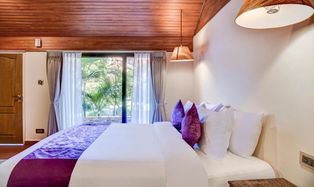 Treebo Premium Blue Mountain Country Club And Resort Siliguri Dış mekan fotoğraf